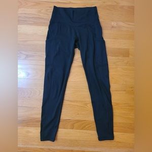 Aerie leggings with pocket